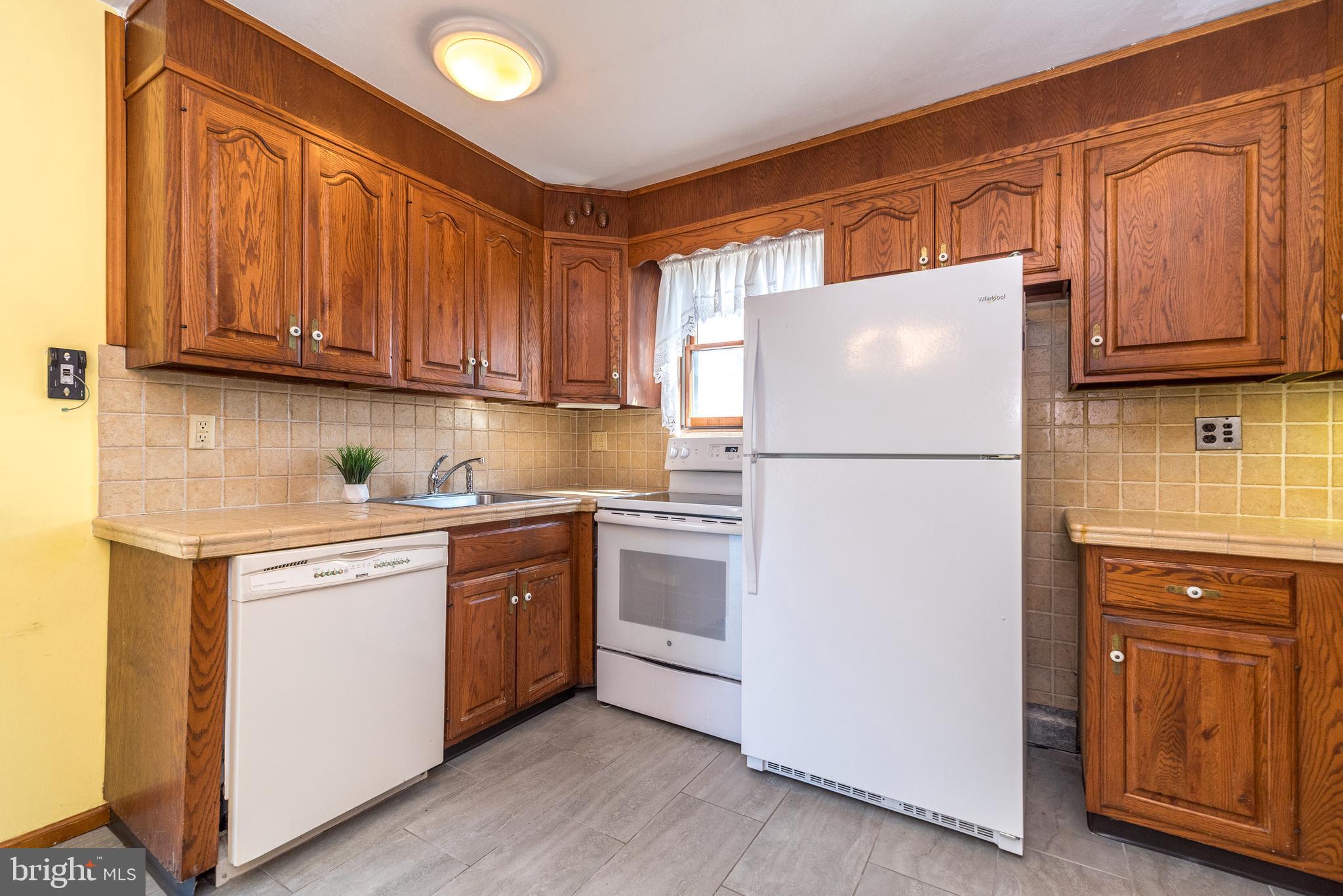 43 THIMBLEBERRY LANE