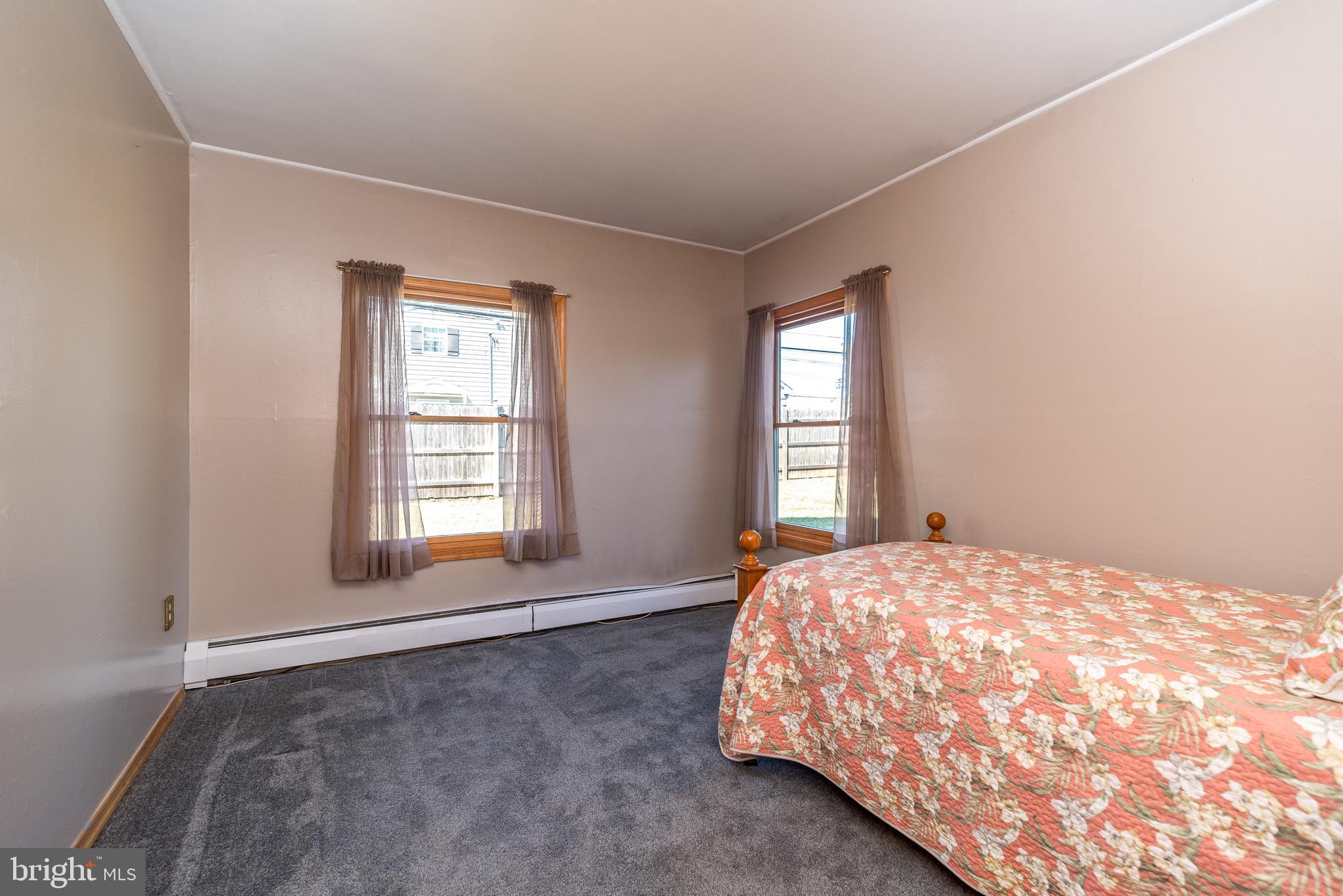 43 THIMBLEBERRY LANE