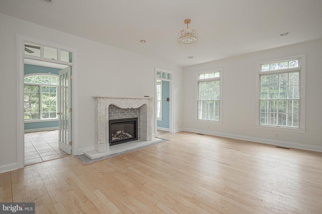 21 BELLINGHAMSHIRE PLACE