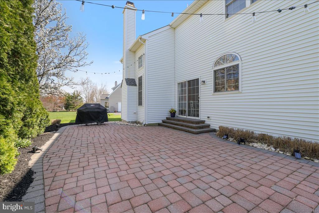 5401 WINDTREE DRIVE