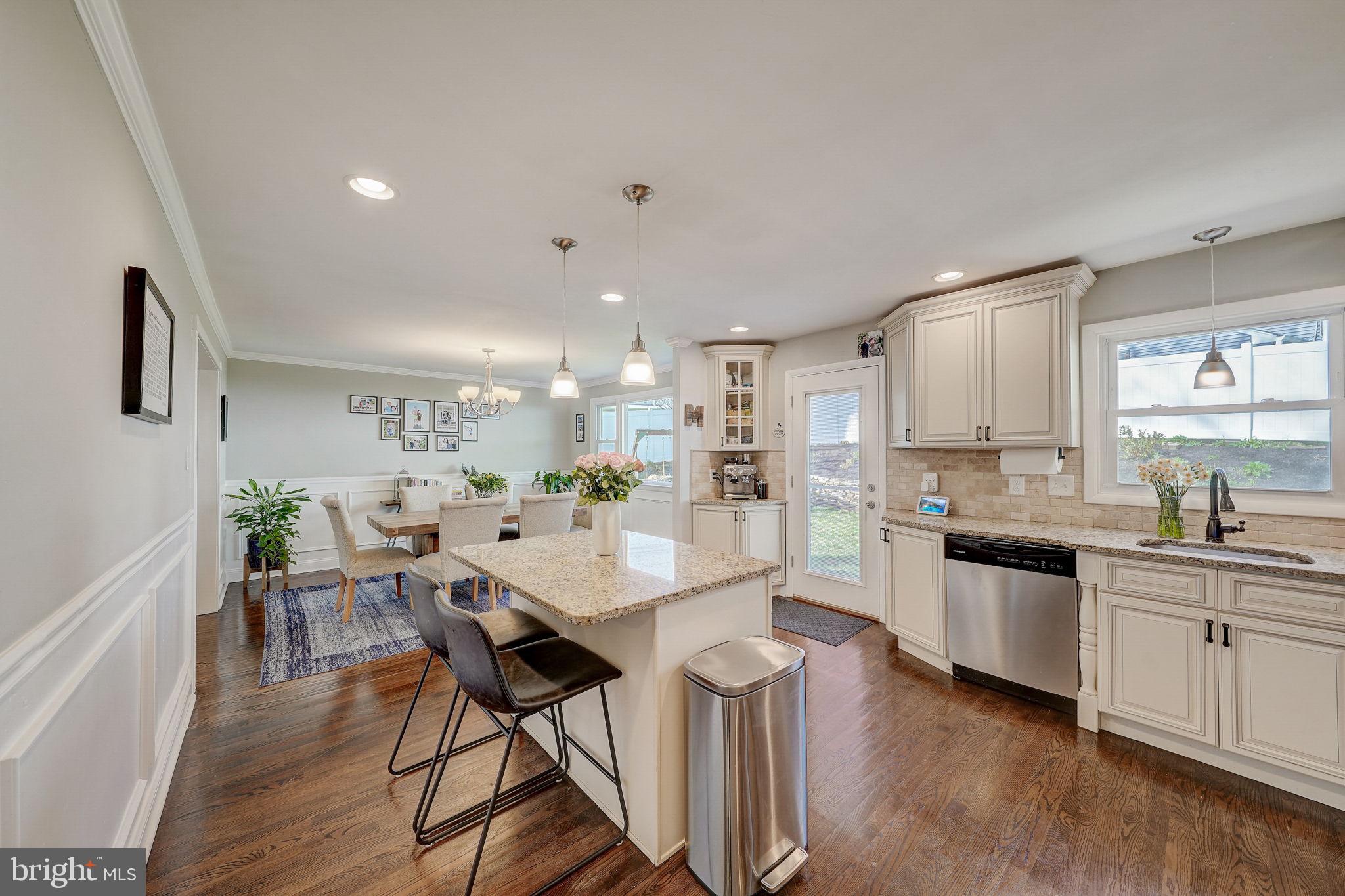 3277 Lenape Dr