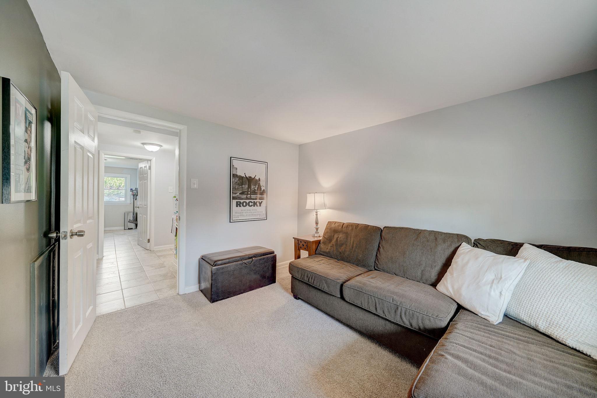 3277 Lenape Dr