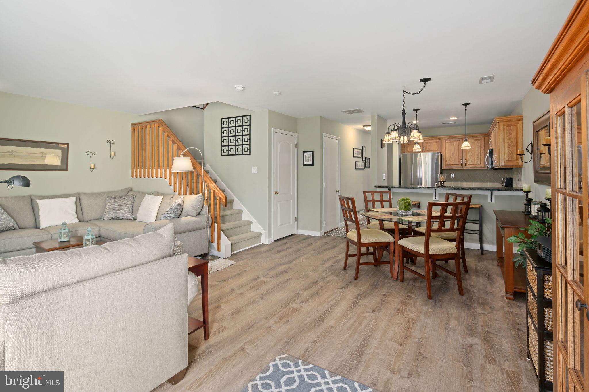 3202 Carriage Ct