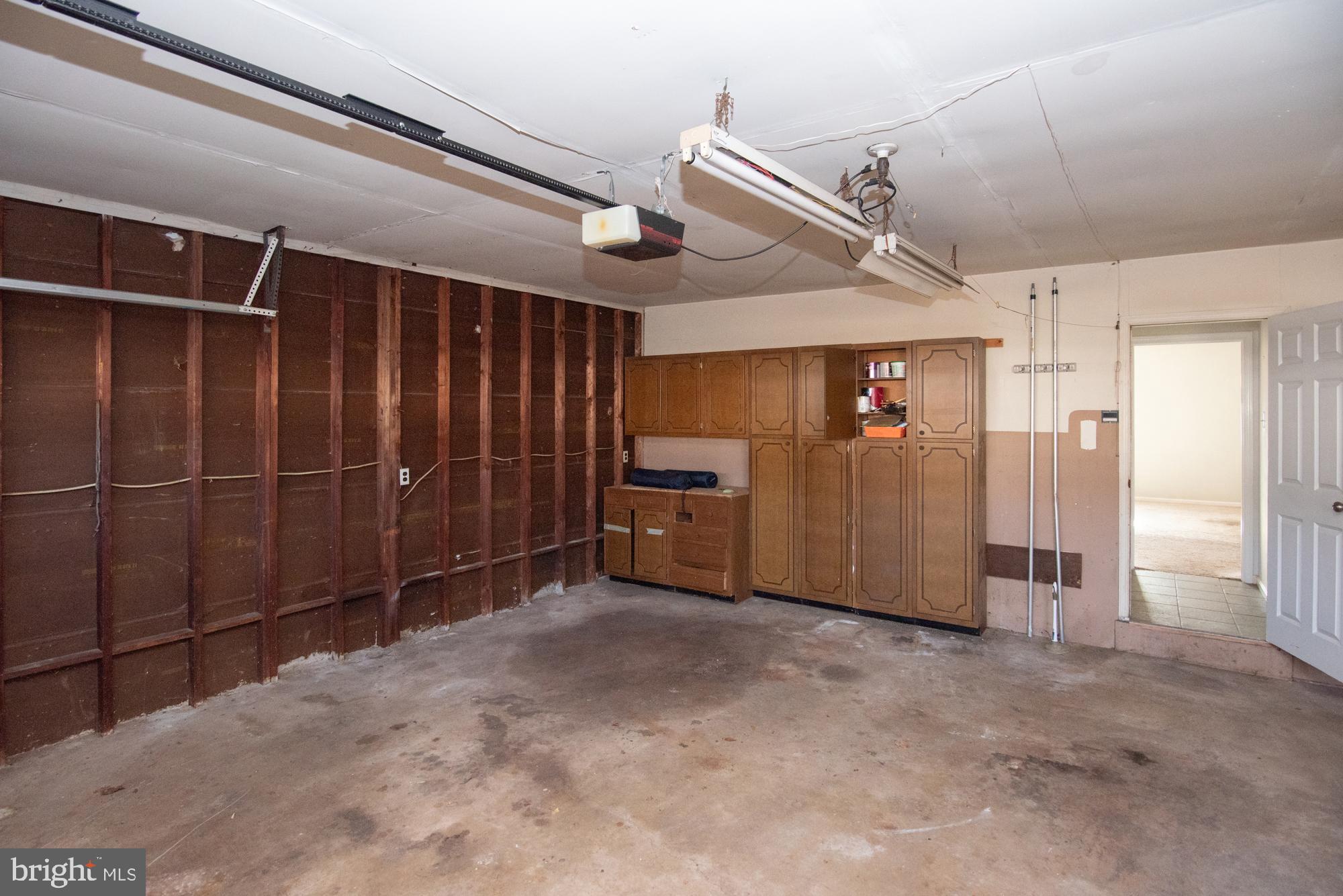 736 Mockingbird Ln