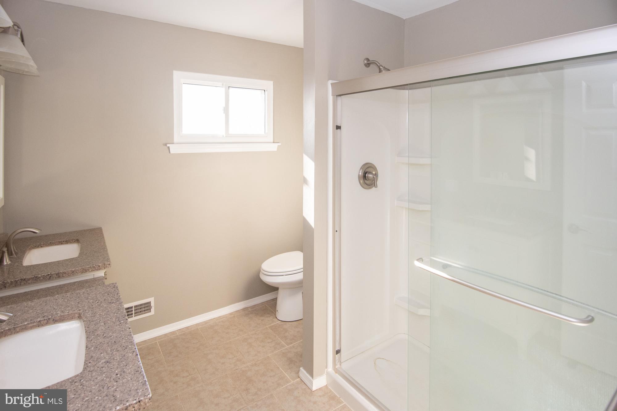 736 Mockingbird Ln