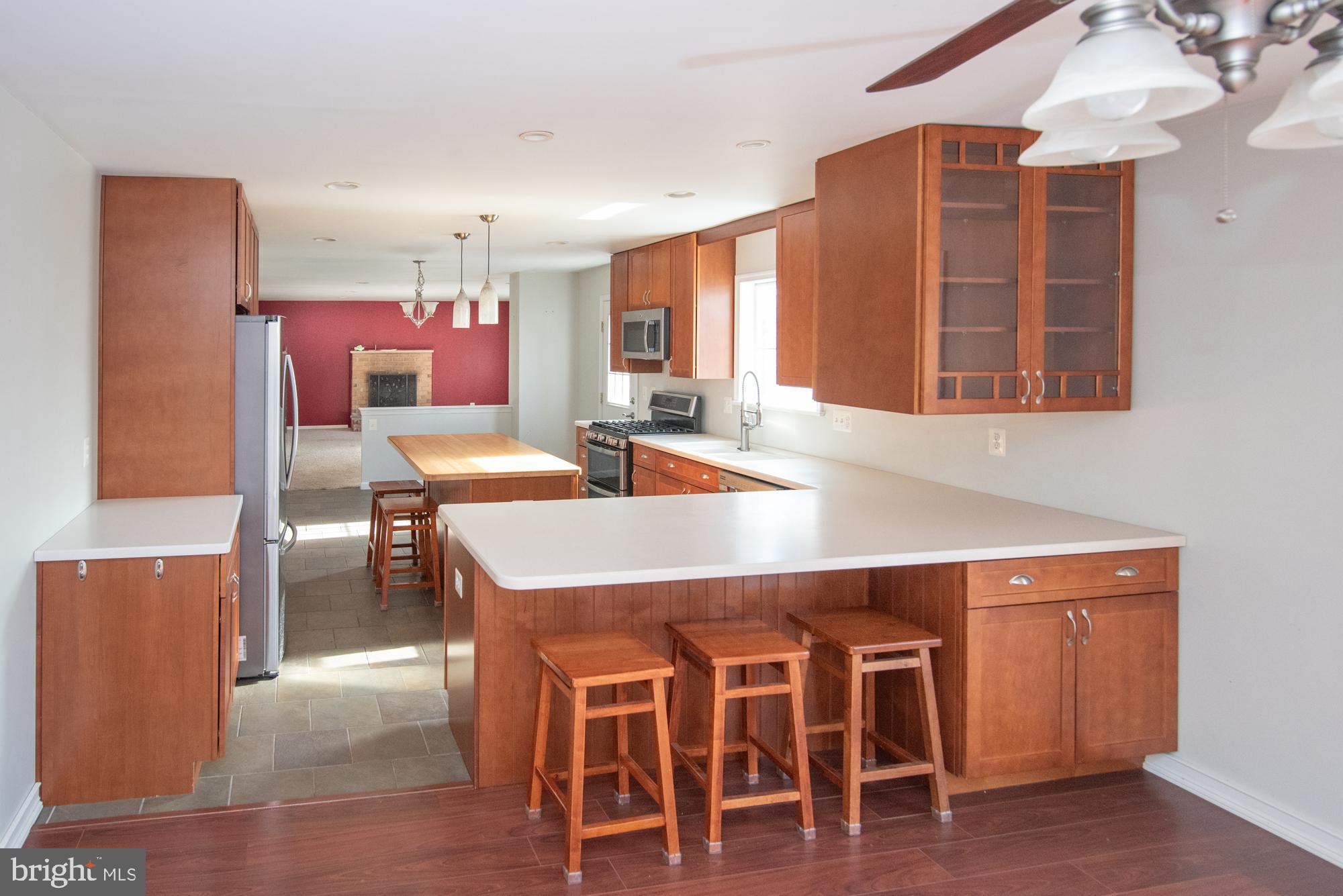 736 Mockingbird Ln