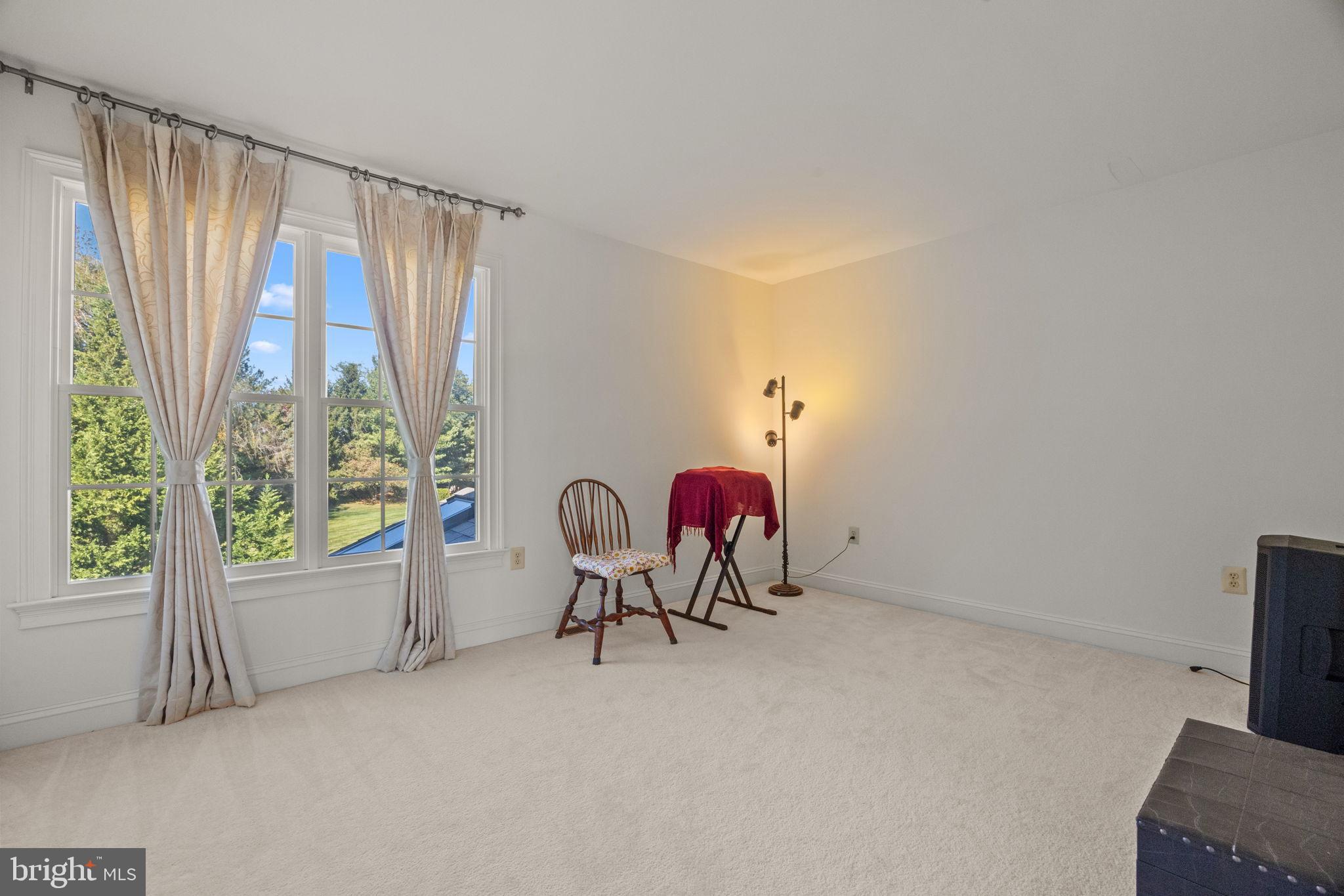 1120 KINGSLEY HALL DRIVE