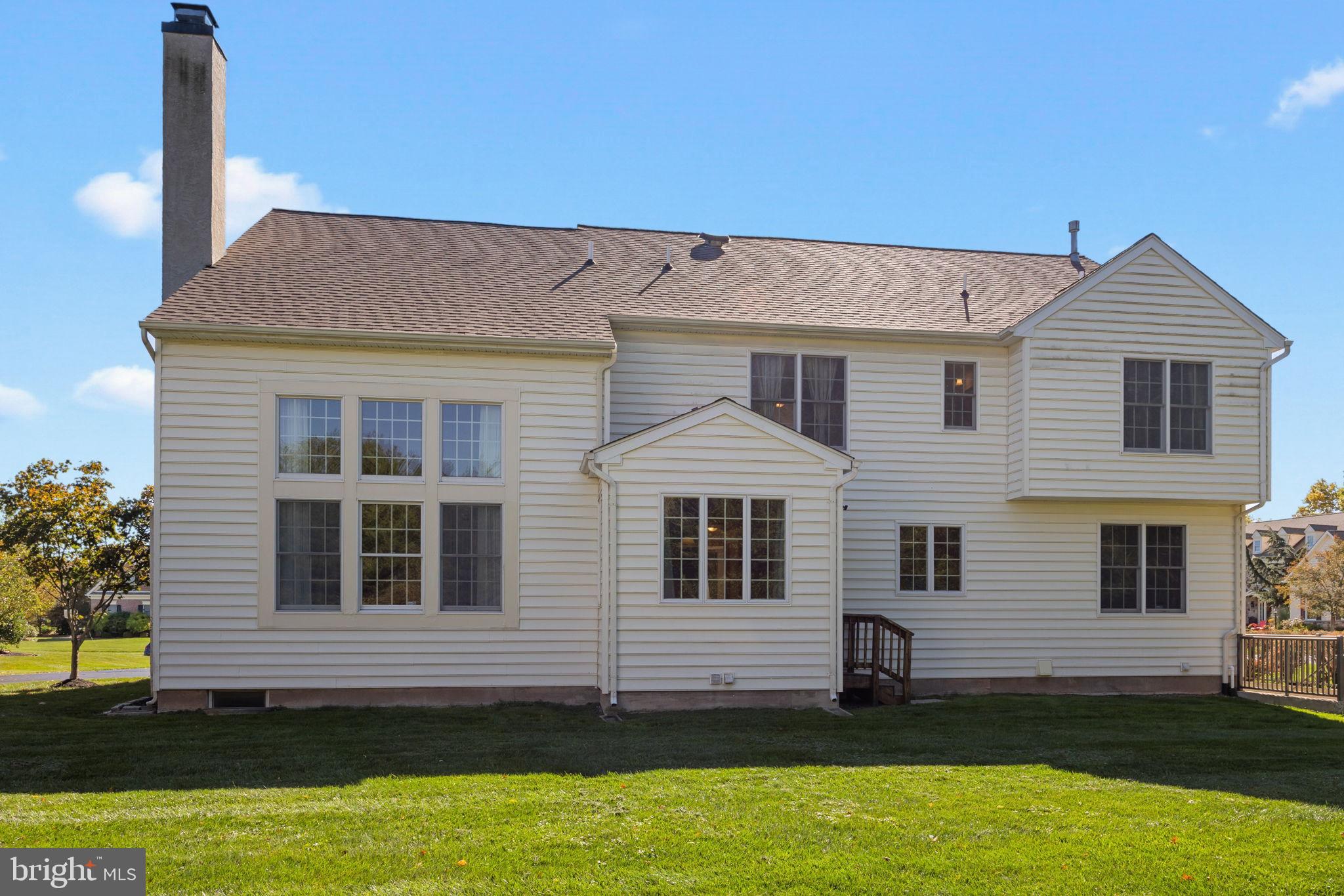 1120 KINGSLEY HALL DRIVE