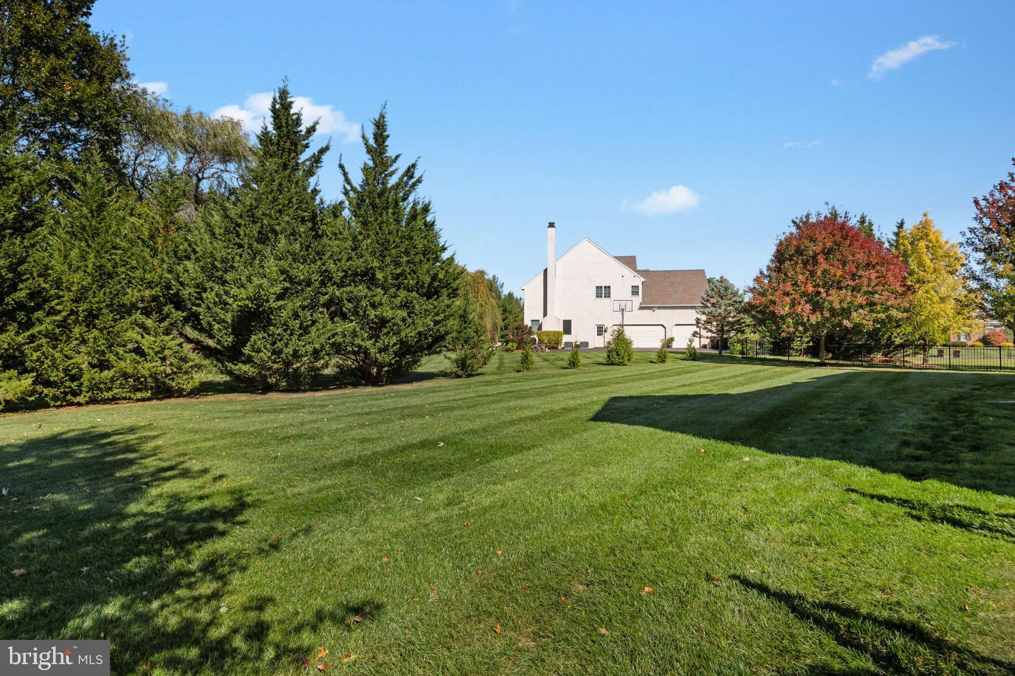 1120 KINGSLEY HALL DRIVE