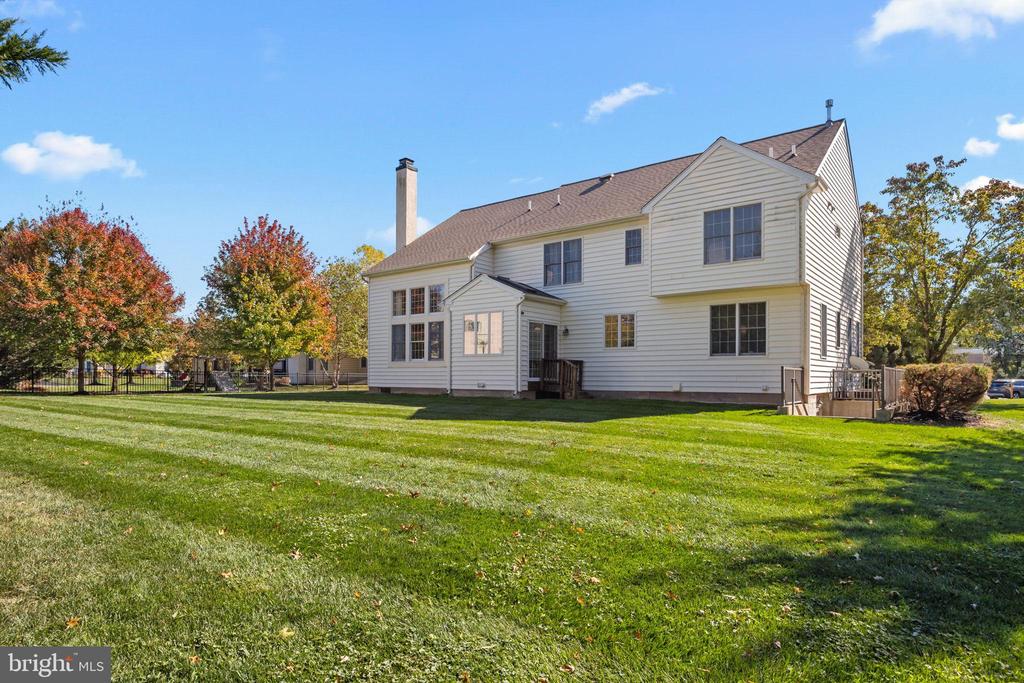 1120 KINGSLEY HALL DRIVE