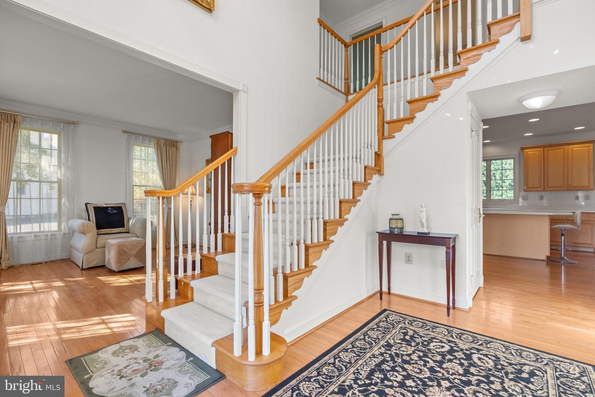 1120 KINGSLEY HALL DRIVE