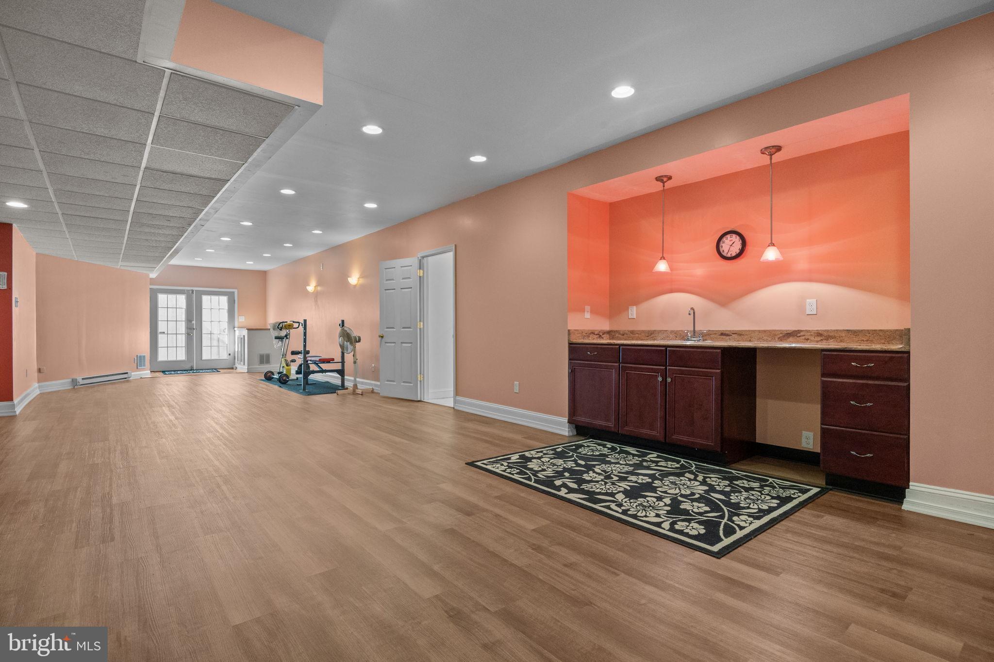 1120 KINGSLEY HALL DRIVE