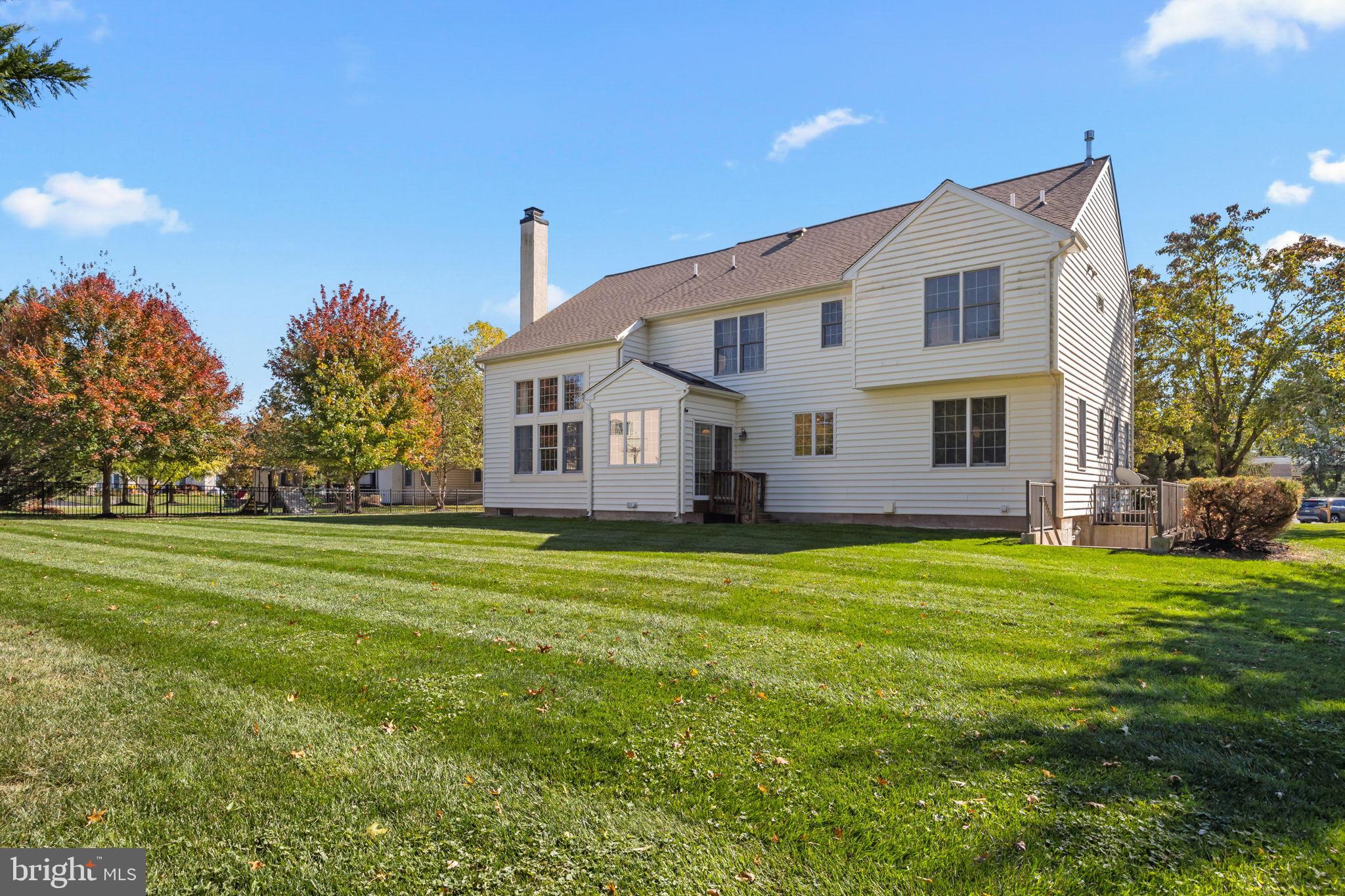 1120 KINGSLEY HALL DRIVE