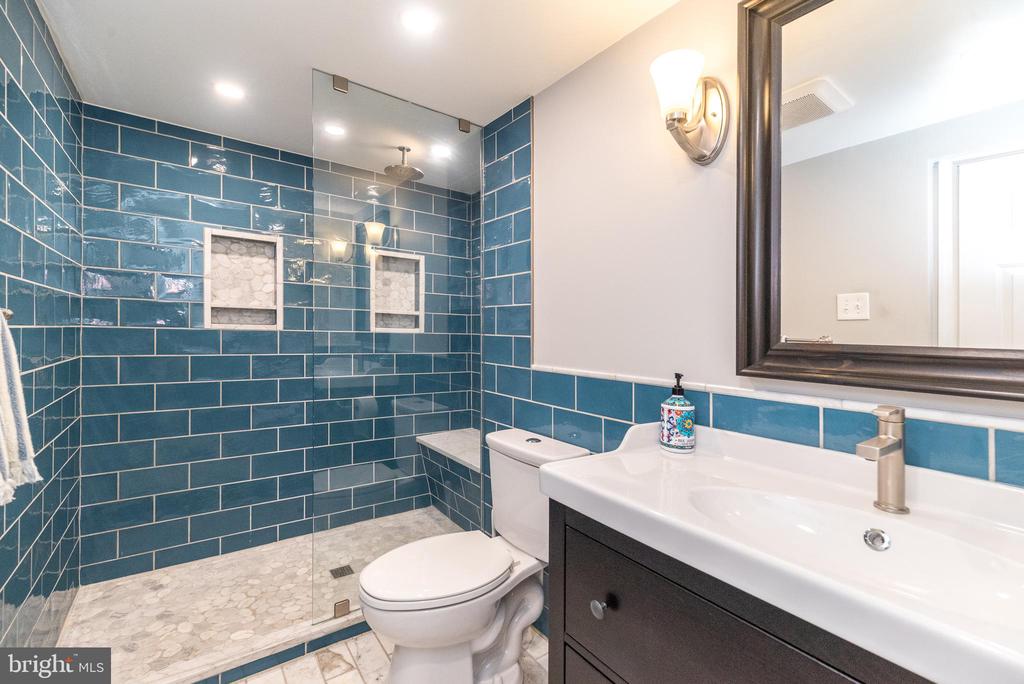 117 HEARTWOOD DRIVE