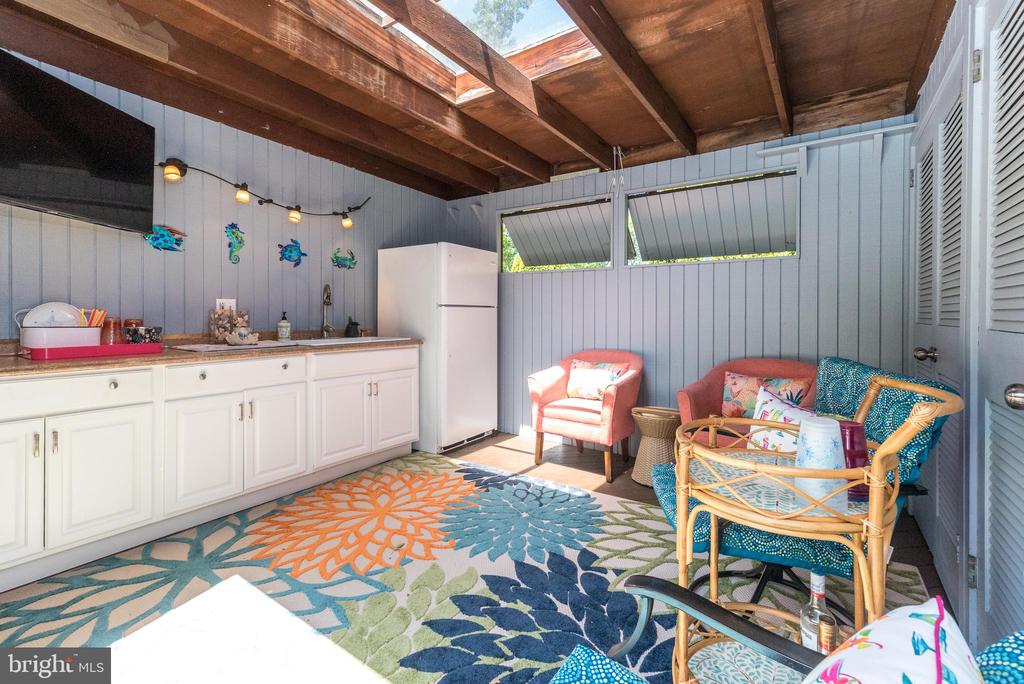 117 HEARTWOOD DRIVE