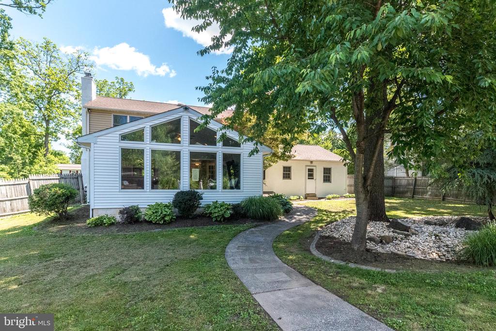 117 HEARTWOOD DRIVE