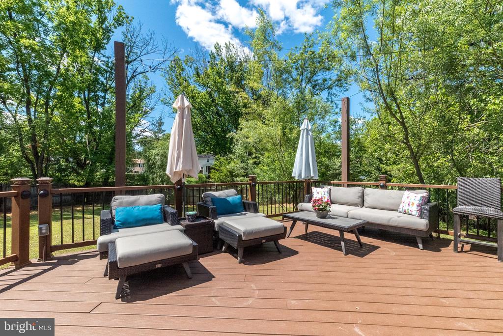 117 HEARTWOOD DRIVE