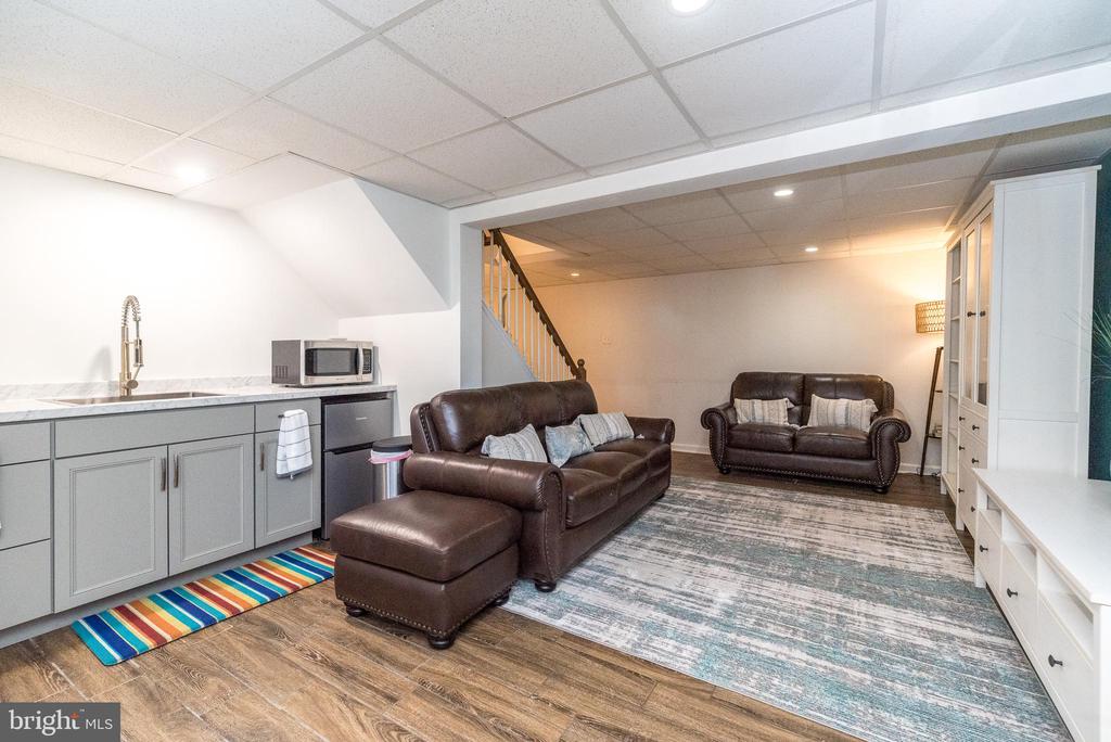 117 HEARTWOOD DRIVE