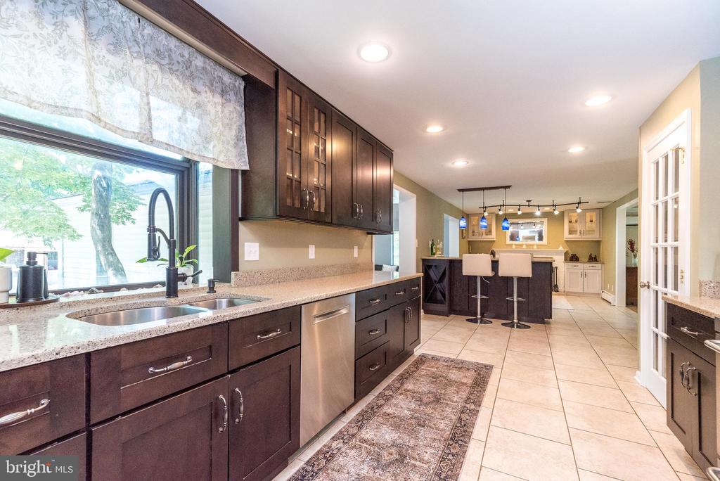 117 HEARTWOOD DRIVE