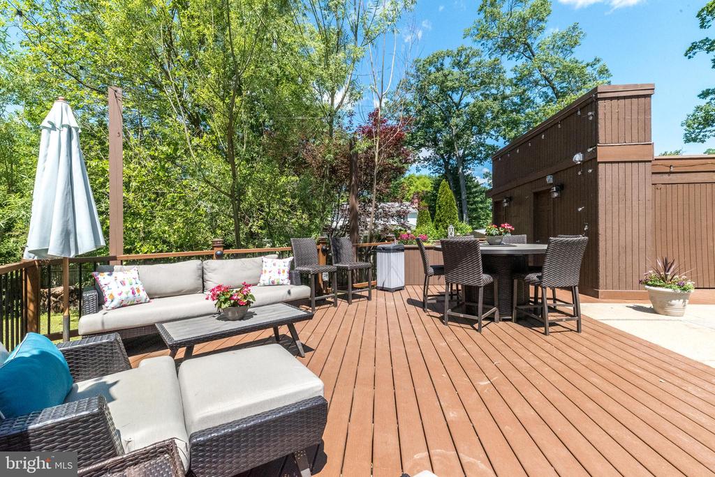 117 HEARTWOOD DRIVE