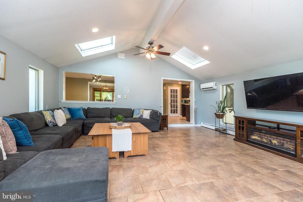 117 HEARTWOOD DRIVE