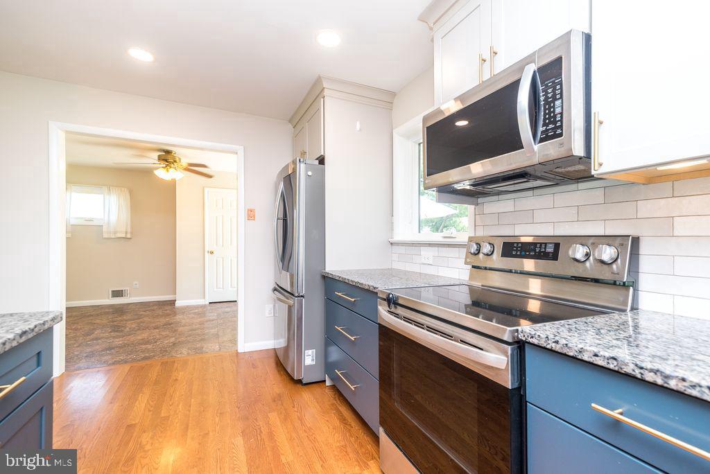16 LANTERN LANE Unit:           