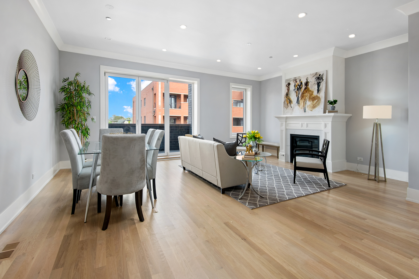 2913 W Belmont Avenue Unit: 3B