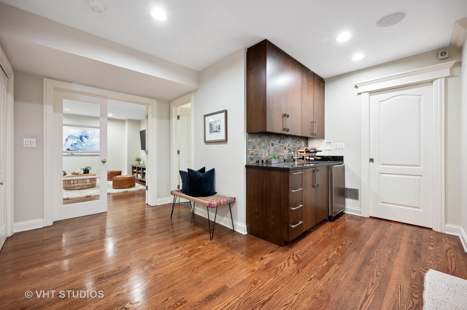 1756 N Mohawk Street Unit: 1E