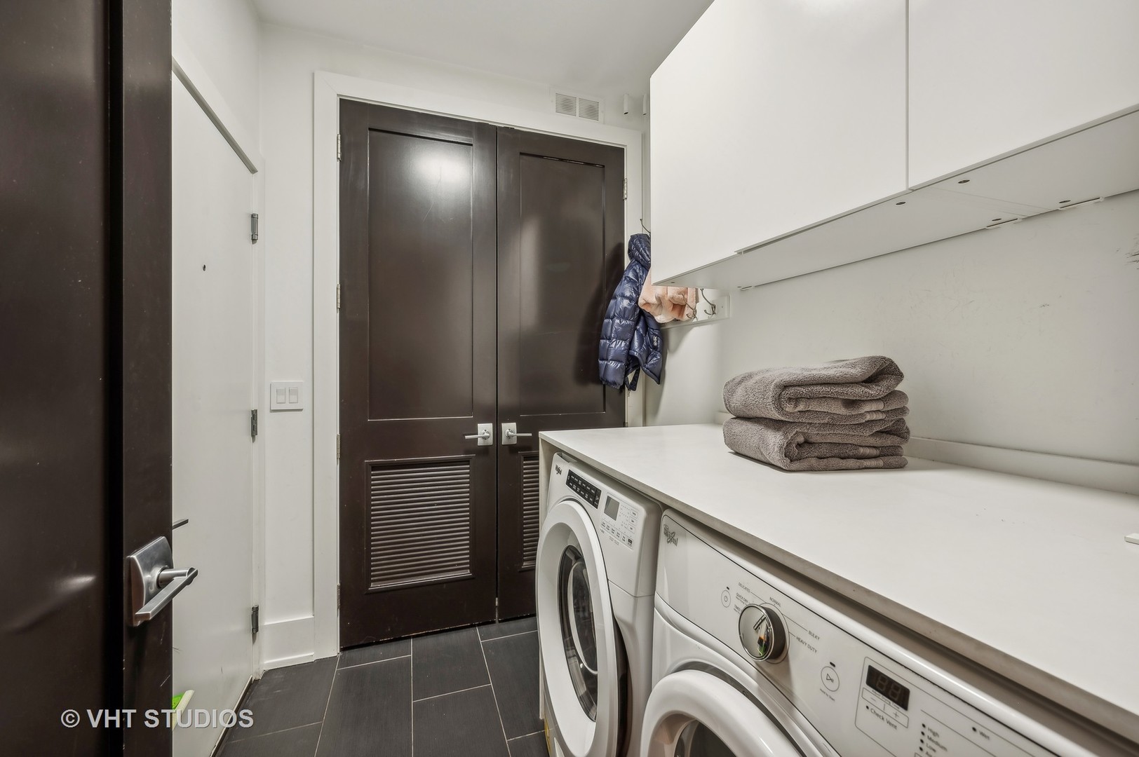 1355 W Wrightwood Avenue Unit: 2