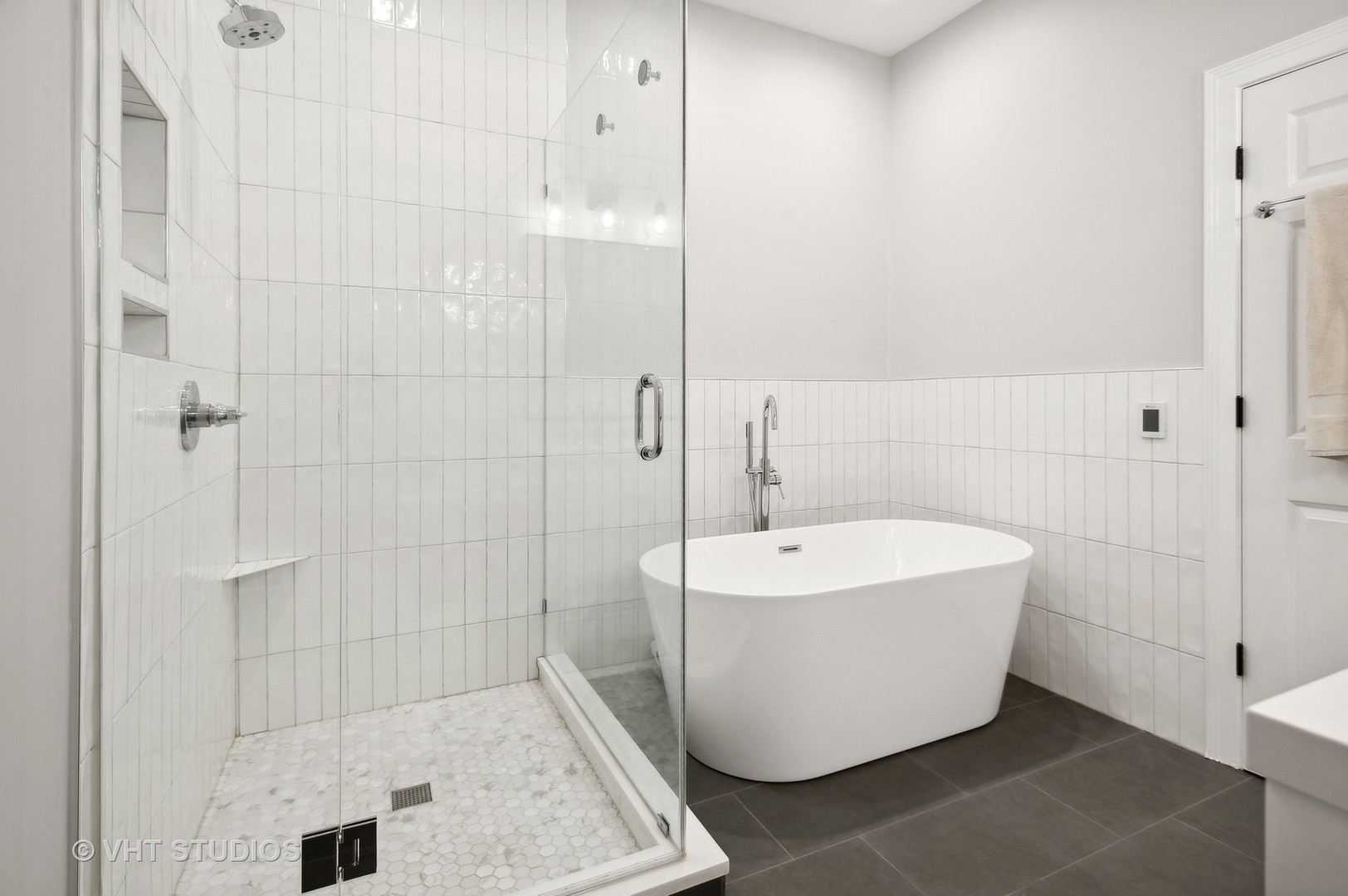 842 W Diversey Parkway Unit: 3W