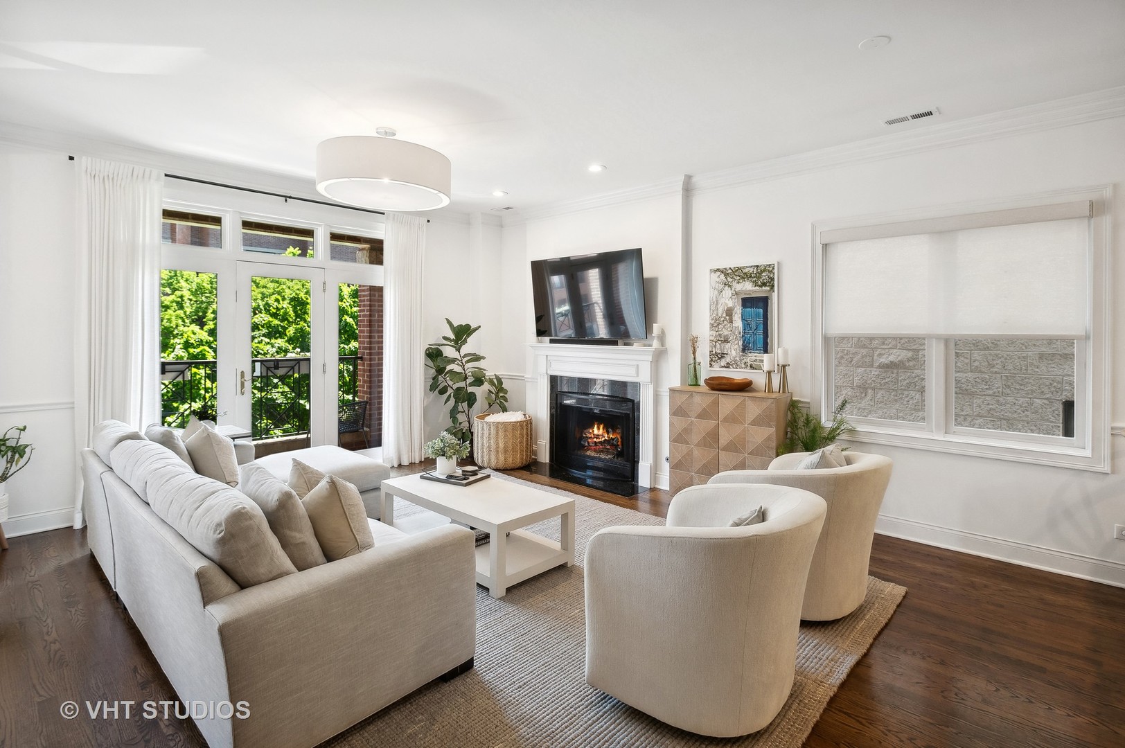 842 W Diversey Parkway Unit: 3W