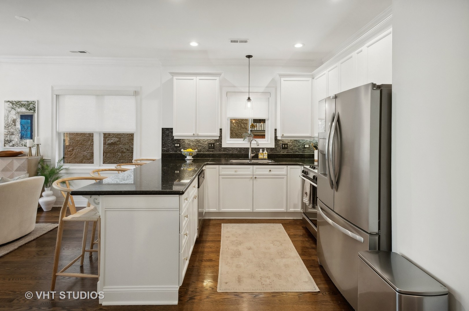 842 W Diversey Parkway Unit: 3W