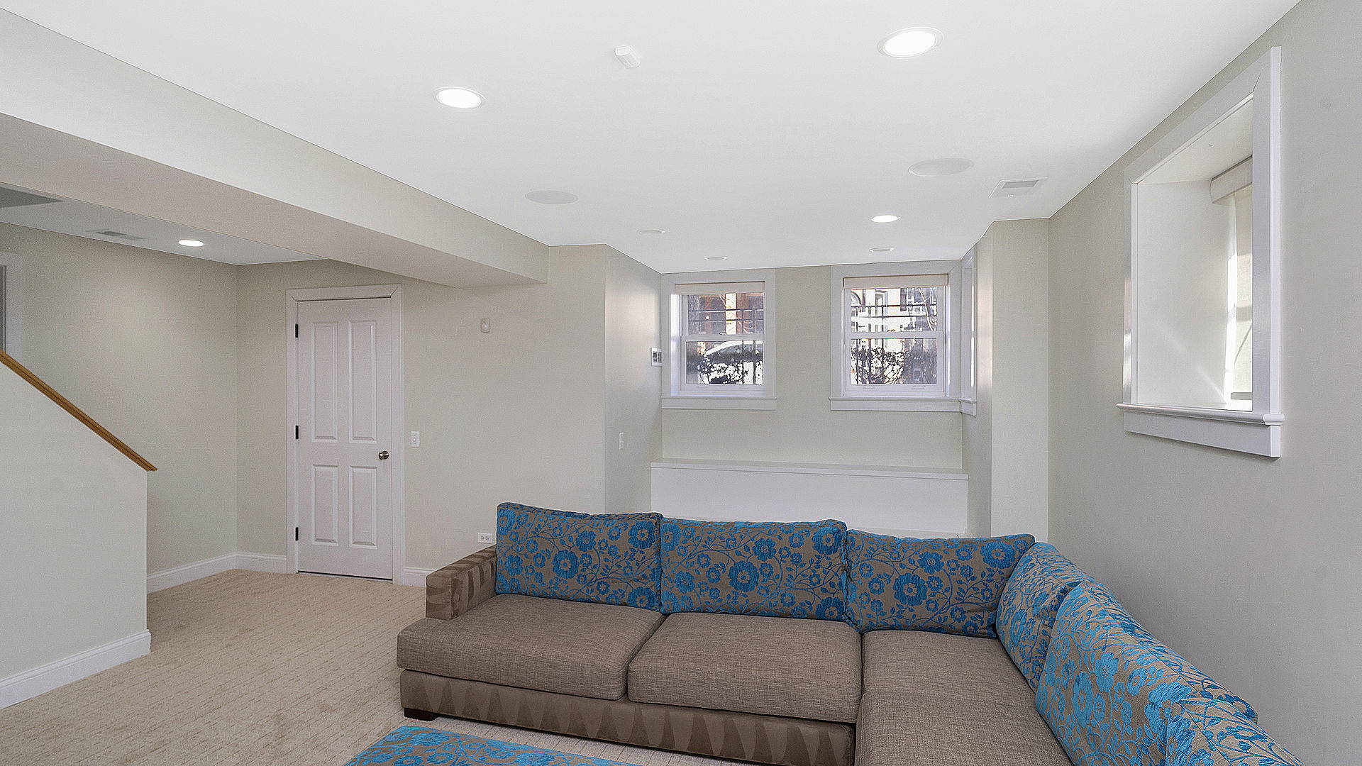515 W Grant Place