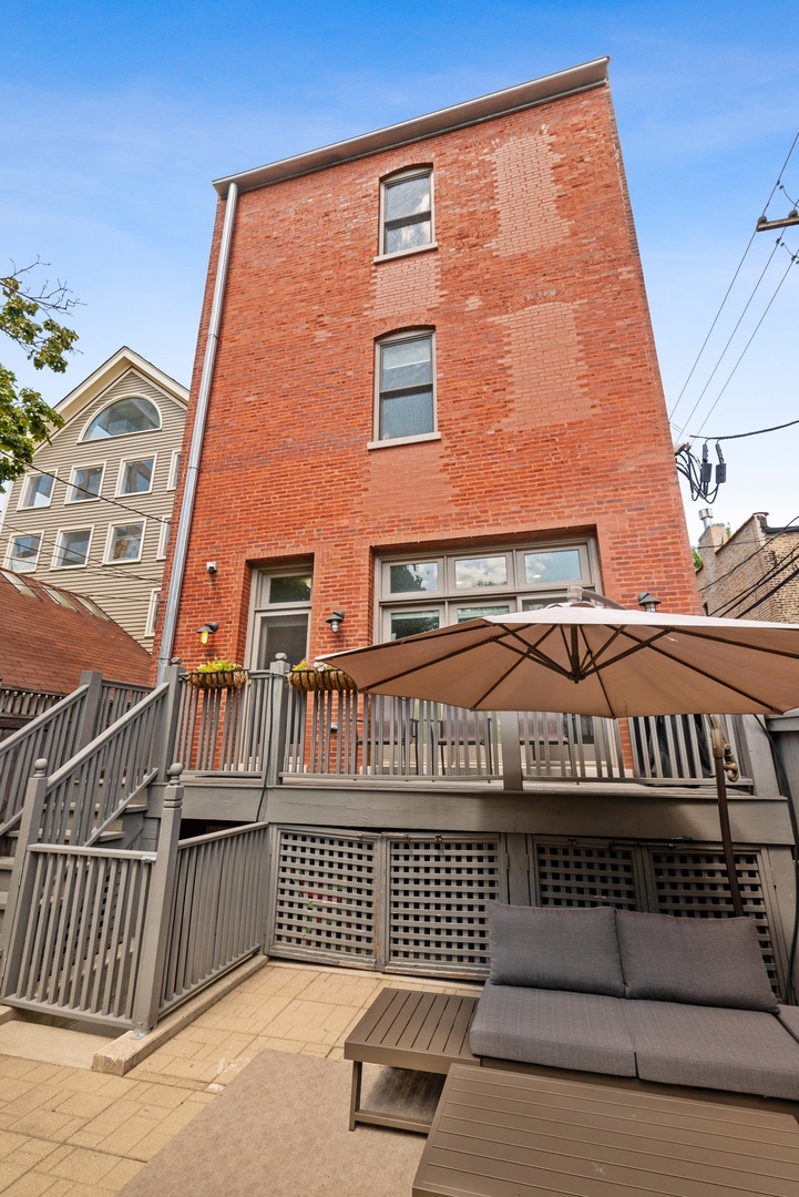 515 W Grant Place