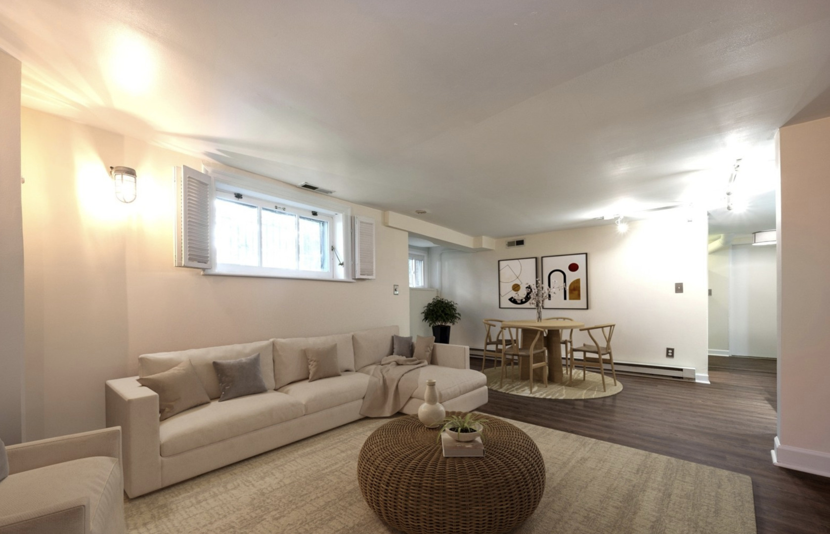 587 W Hawthorne Place Unit: G