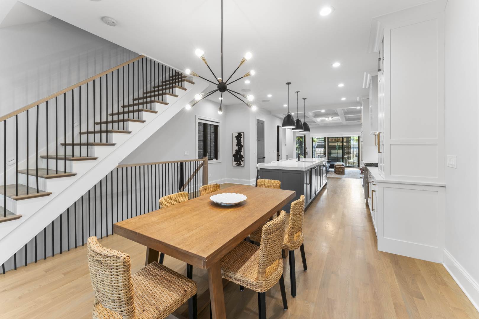 1427 W Wrightwood Avenue Unit: 2