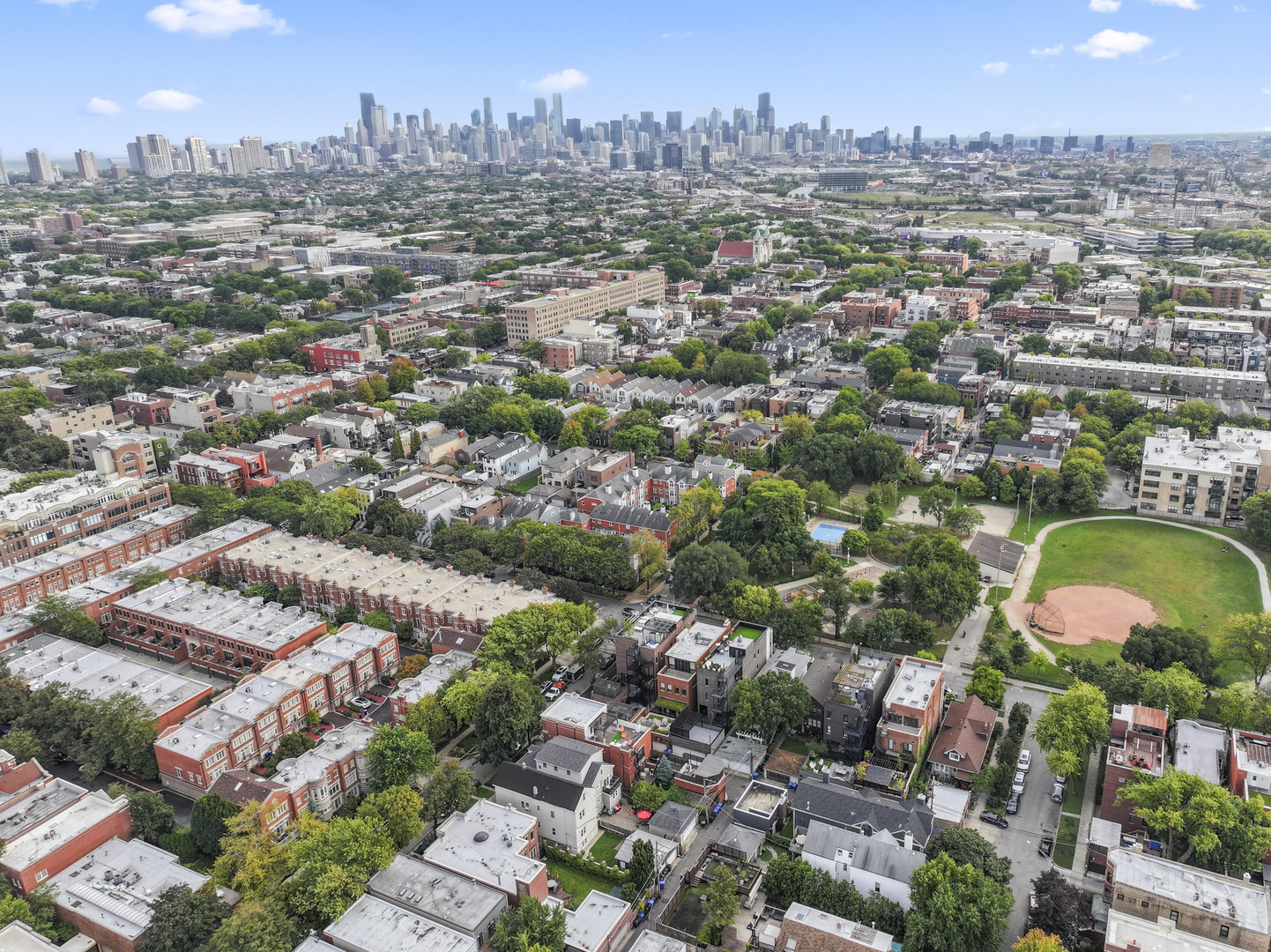 1427 W Wrightwood Avenue Unit: 2