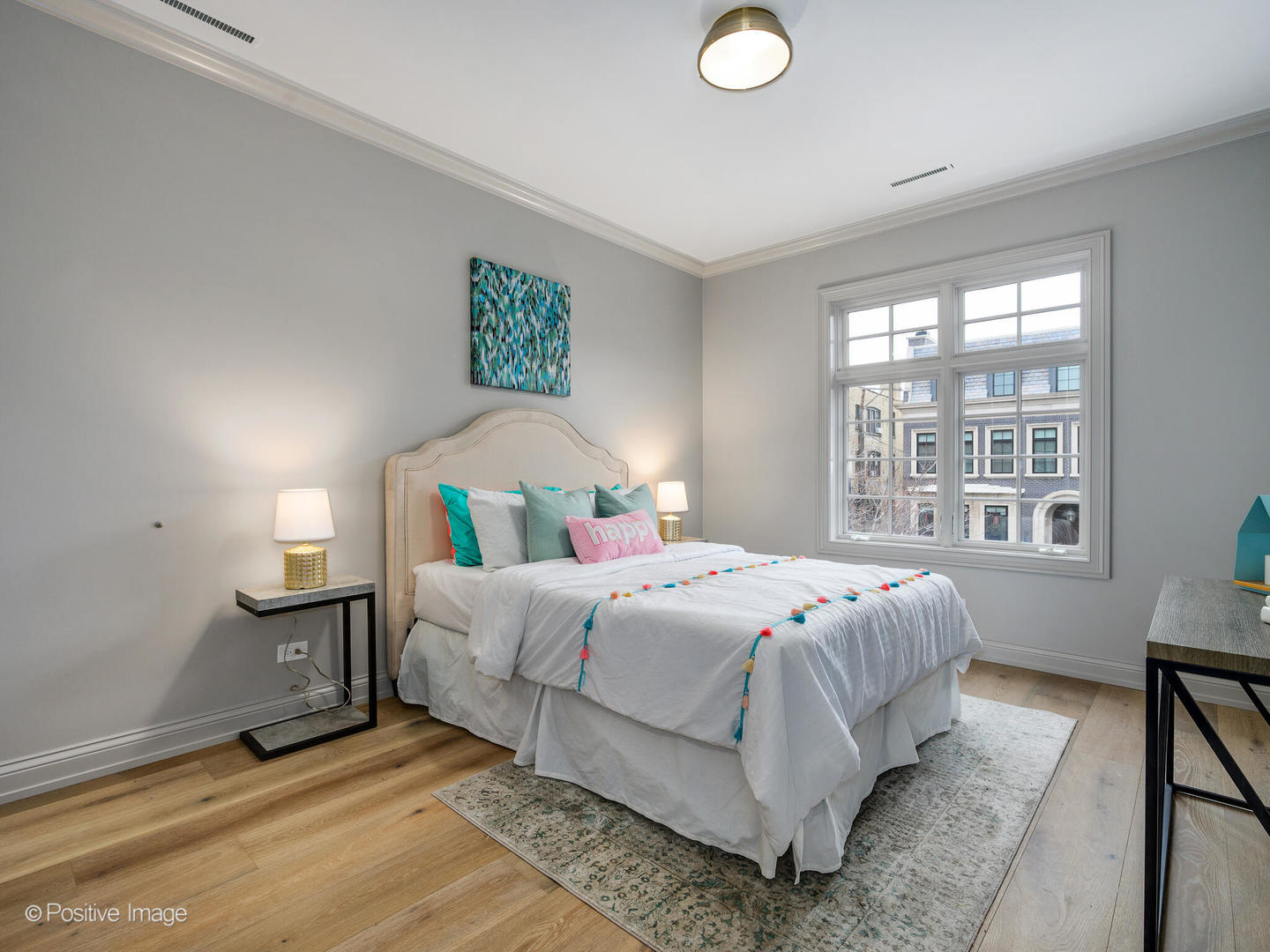 1143 W MONTANA Street