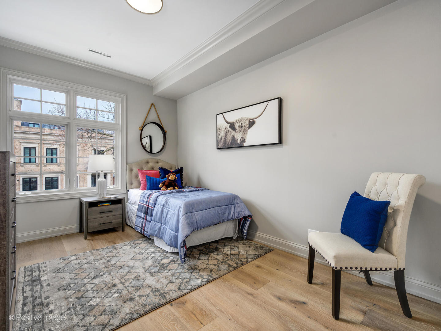 1143 W MONTANA Street