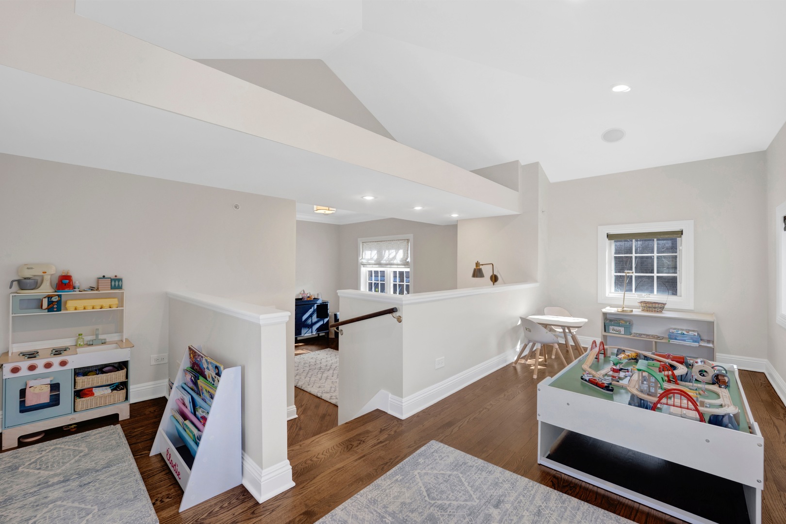 1873 N BISSELL Street