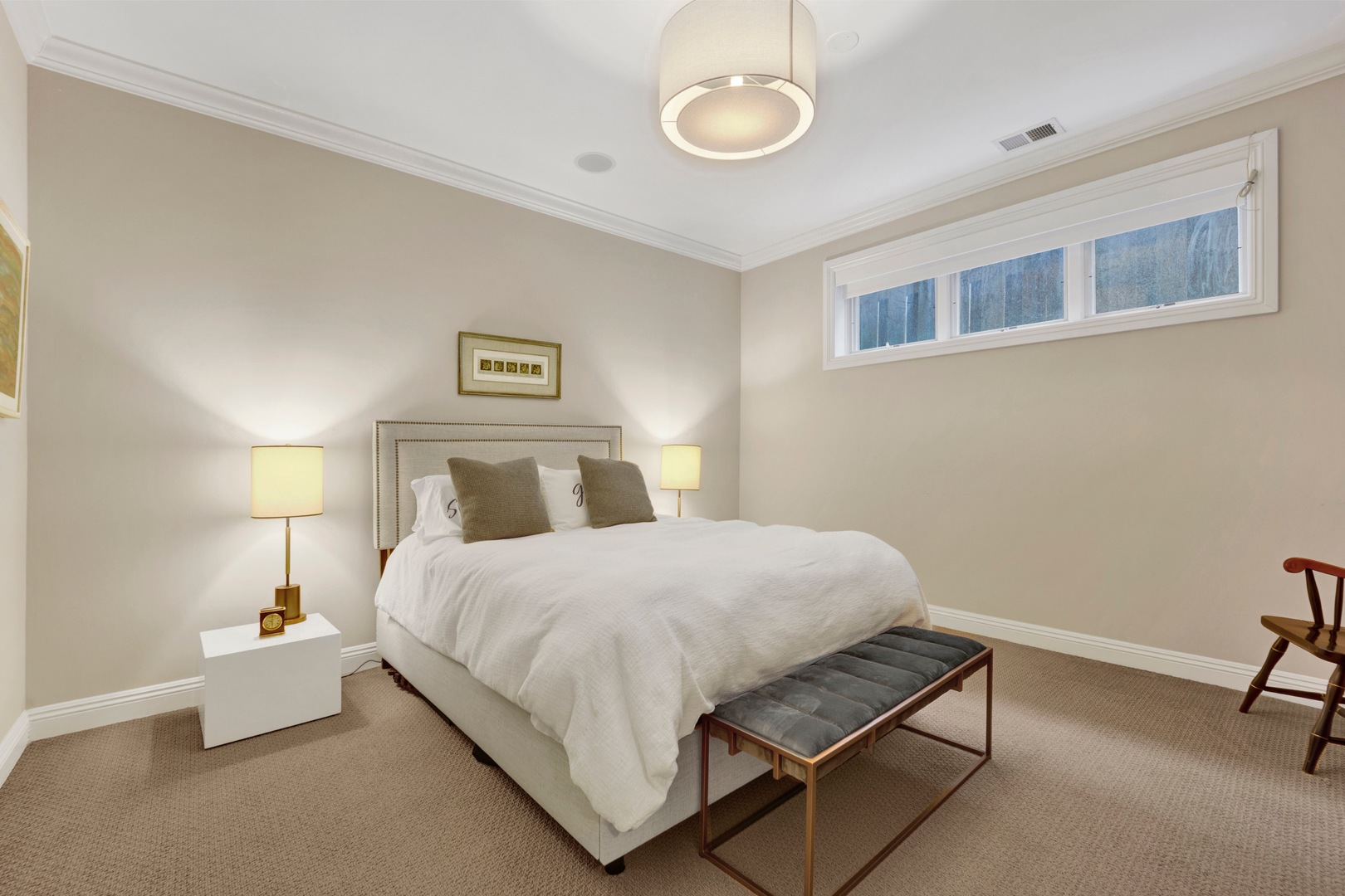 1873 N BISSELL Street