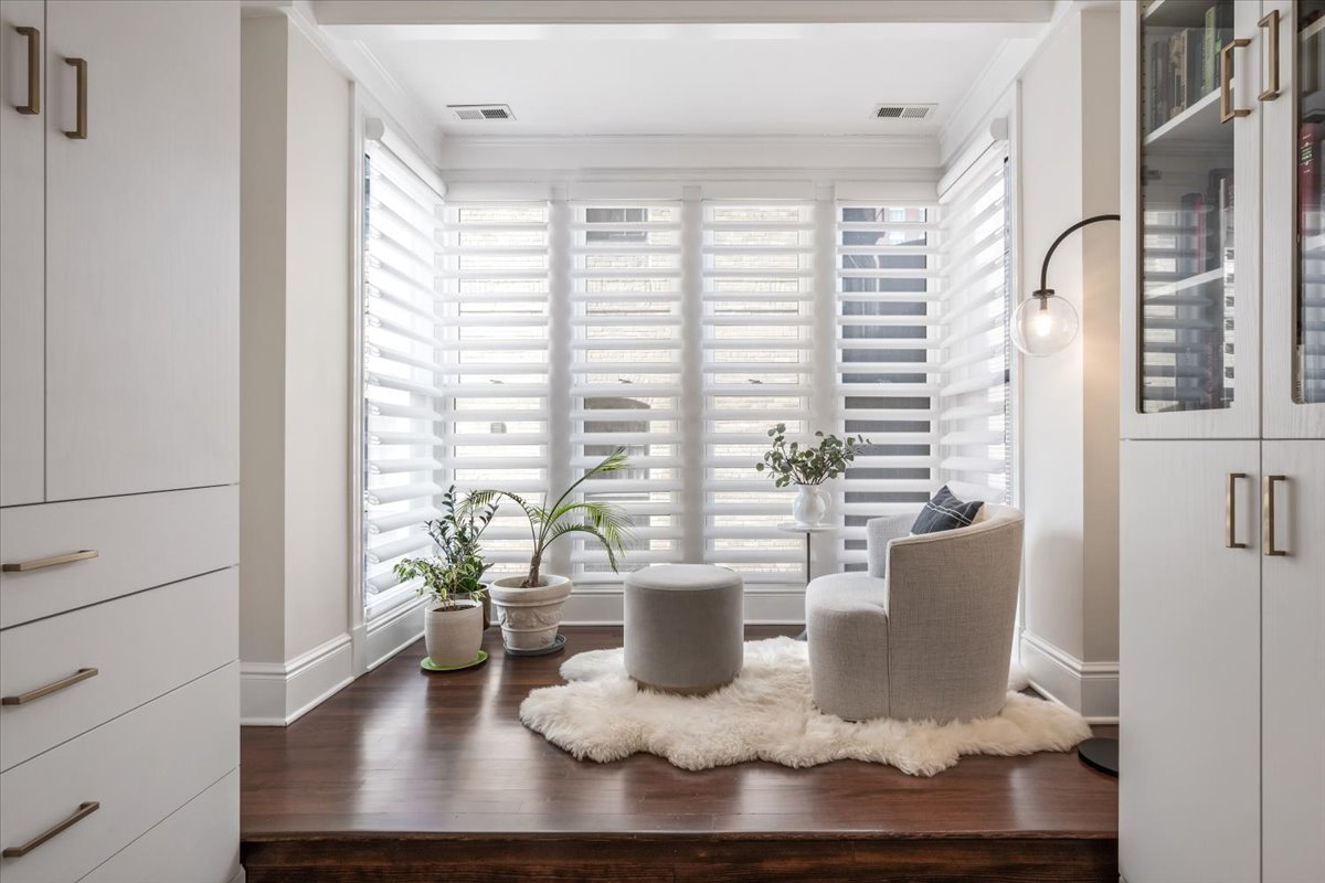 1304 N Ritchie Court