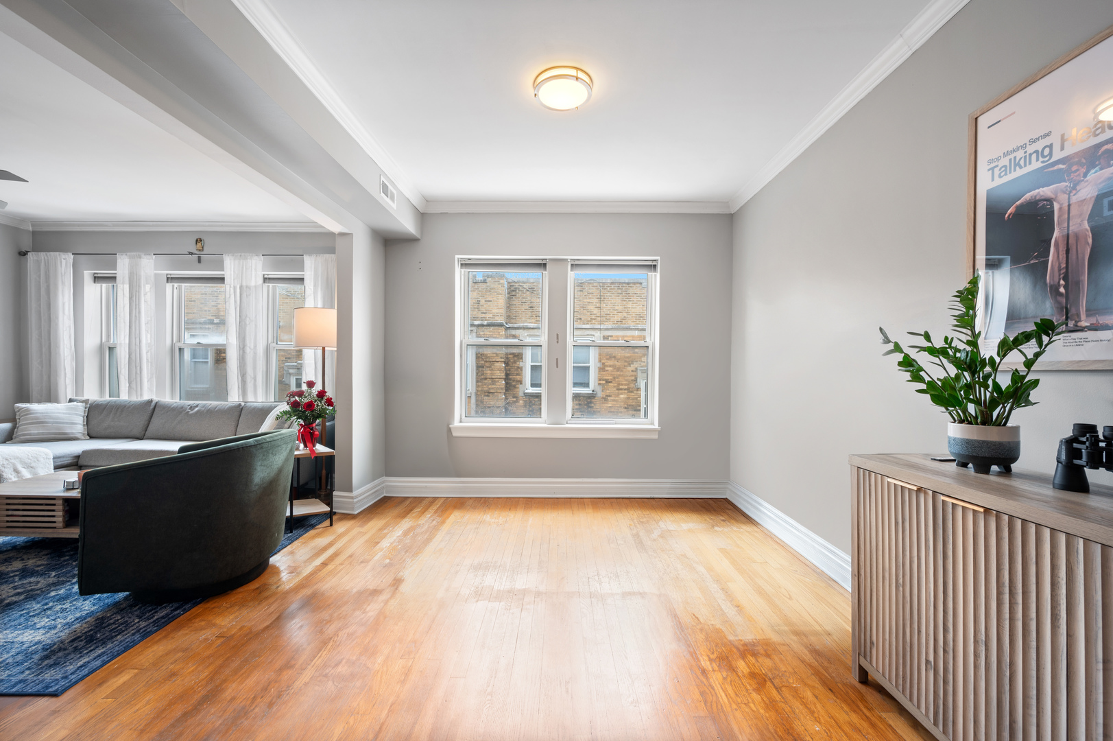 4209 N Keystone Avenue Unit: 2W