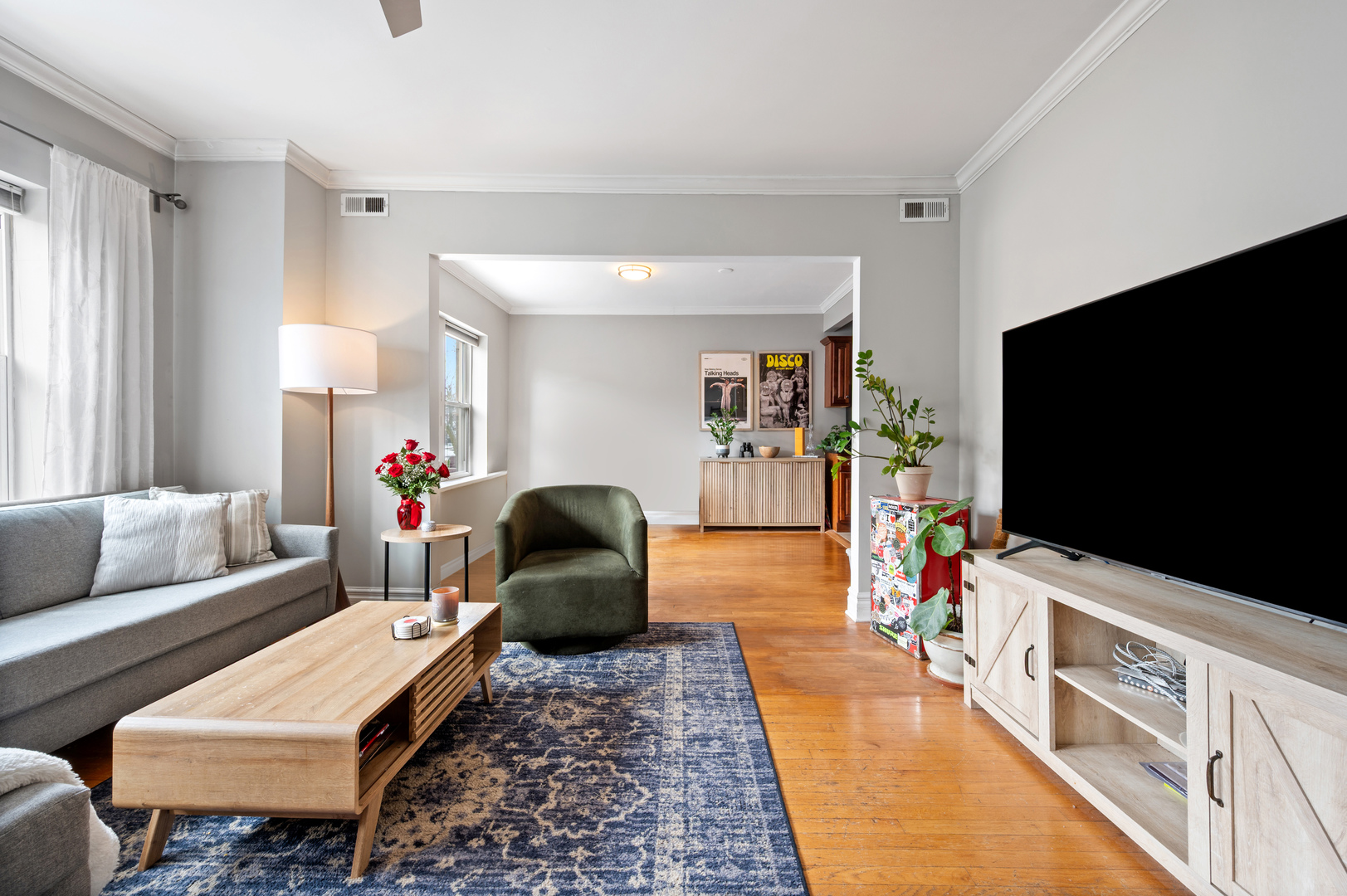 4209 N Keystone Avenue Unit: 2W