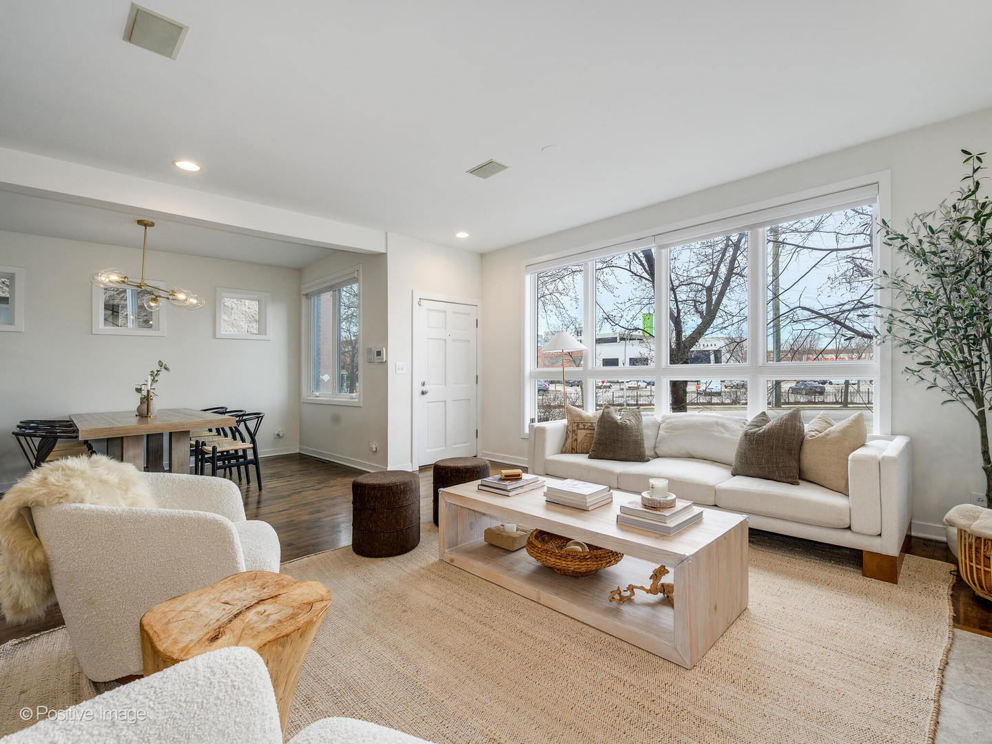 1711 N Sheffield Avenue Unit: 1