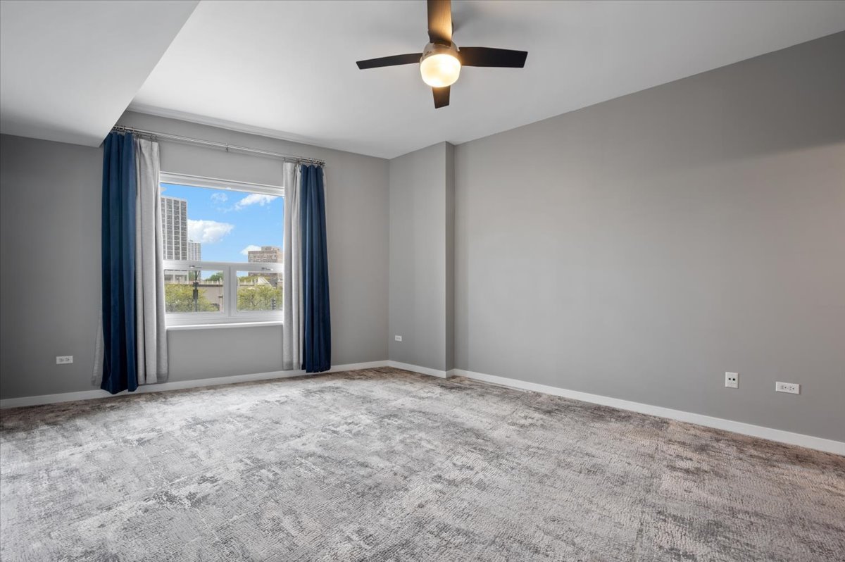 4350 N Broadway Street Unit: 307