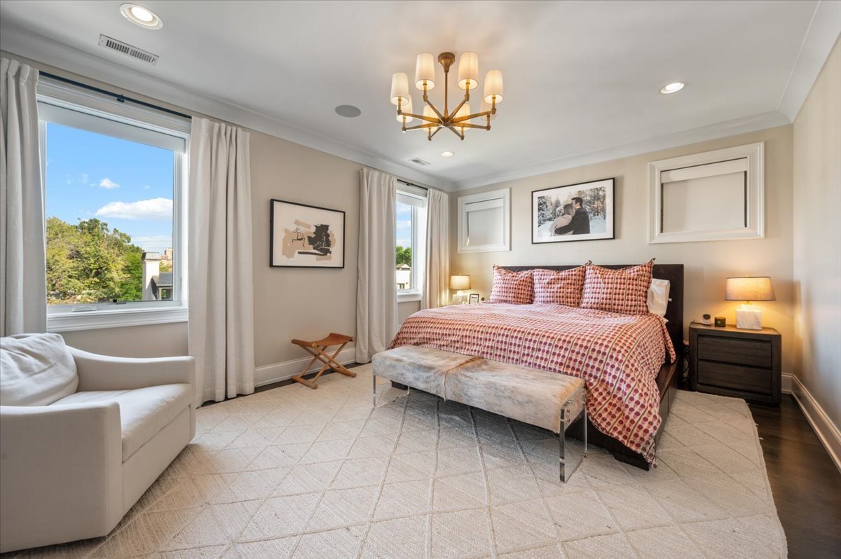 2243 N Halsted Street Unit: 3S