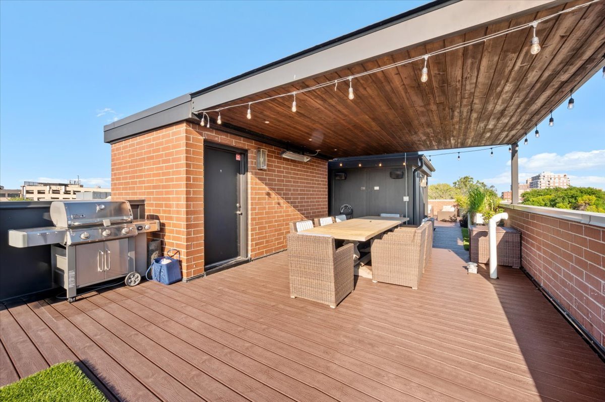 2243 N Halsted Street Unit: 3S