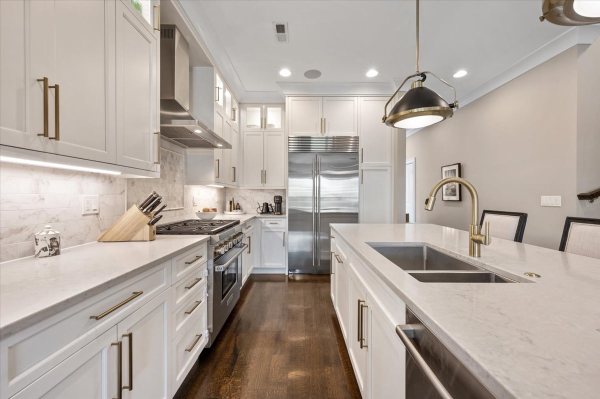 2243 N Halsted Street Unit: 3S