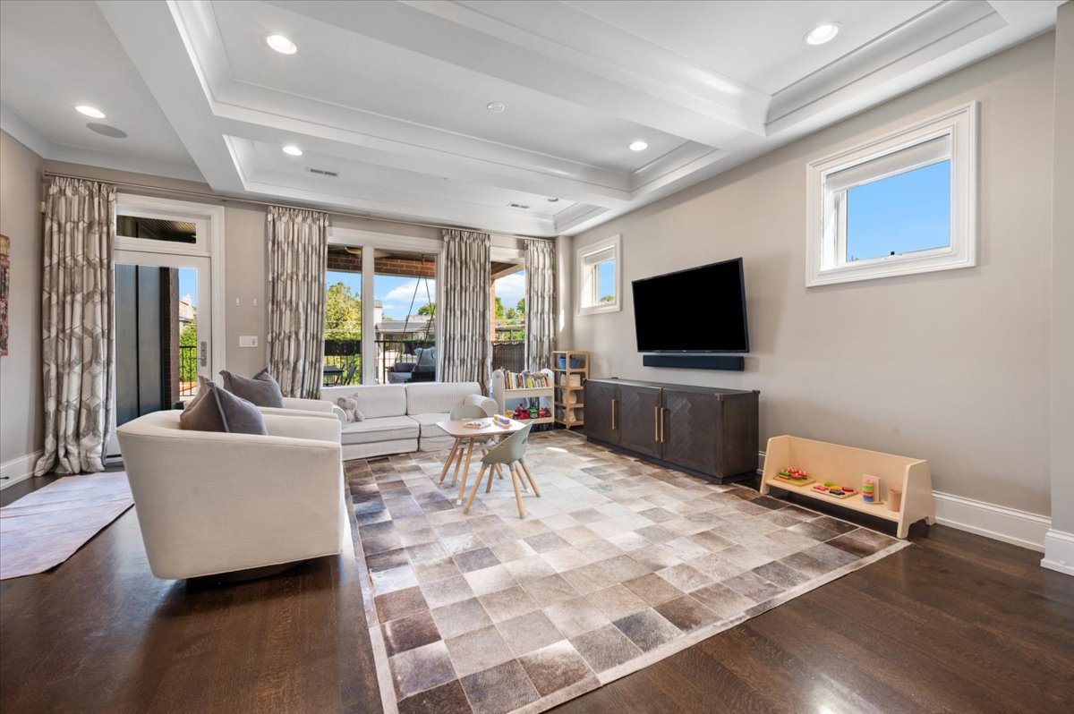 2243 N Halsted Street Unit: 3S